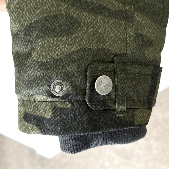 Columbia Barlow Pass 550 TurboDown Peatmoss Camo Green Coat Medium LN - Picture 7 of 13